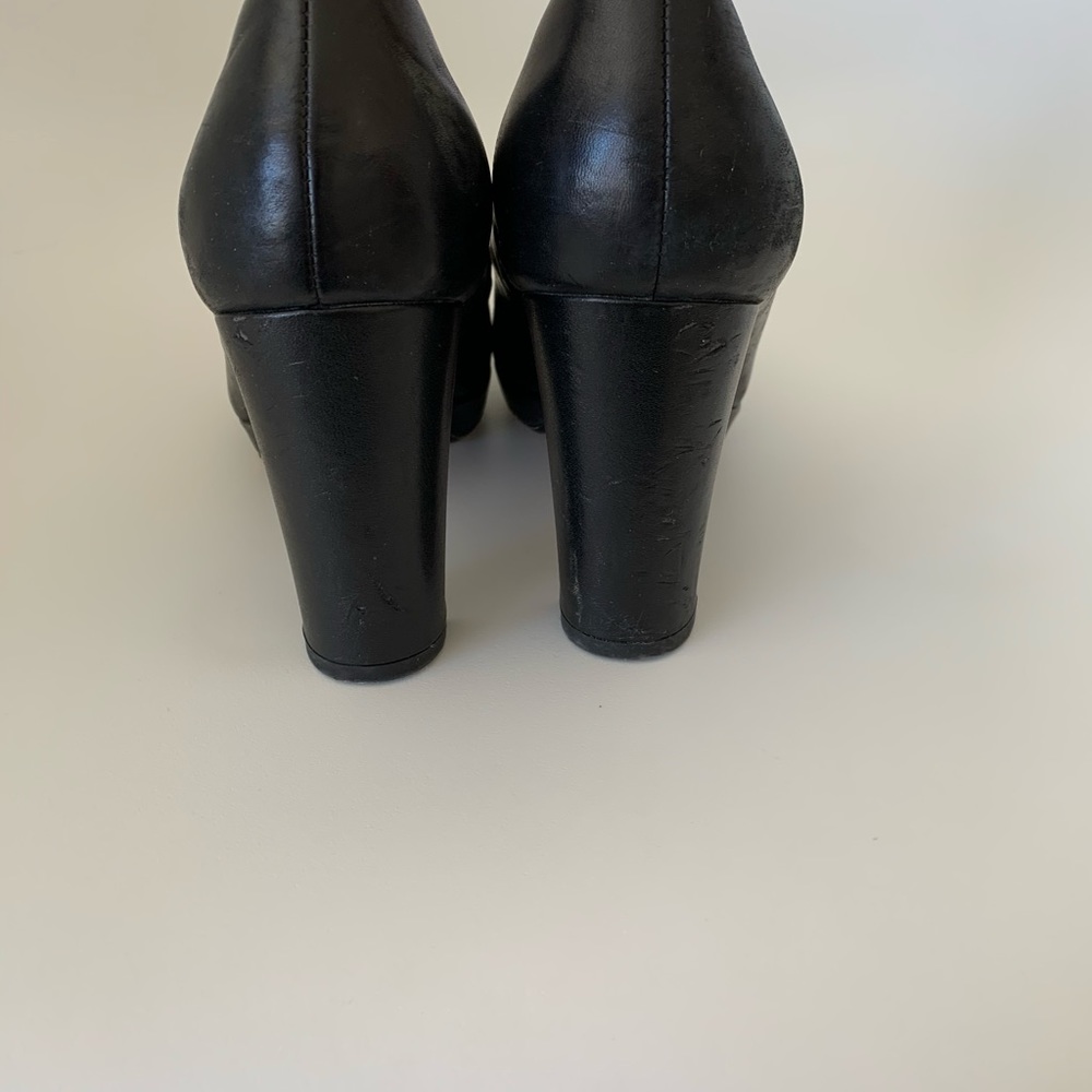 Clark’s~ Black Heels - Picture 3 of 5
